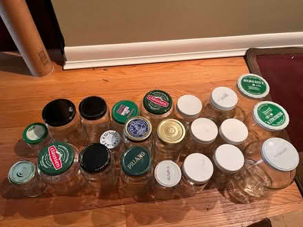 Photo of free Set of jars, clean (Evanston 60202) #1