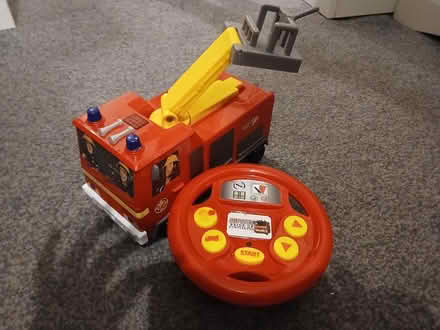 Photo of free Fireman Sam R/C fire engine (Derby DE21) #1