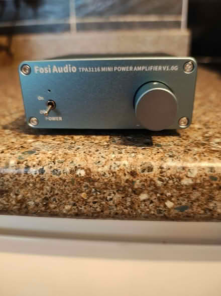Photo of free Fosi Audio V1.0G Mini Hi-Fi Amplifier (Gleadless S12) #1
