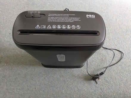 Photo of free Shredder (Caldecott OX14) #2
