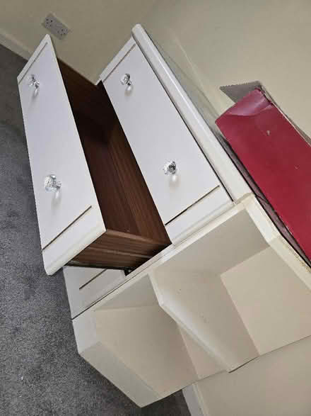 Photo of free Chest of drawers (Elmers End BR3) #2