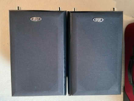 Photo of free Speaker cabinets (Amersham Common HP7) #1