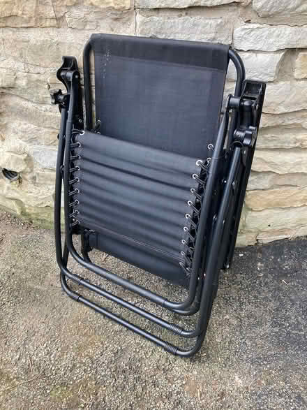 Photo of free ‘Zero gravity’ chair (Downers Grove, south side) #1