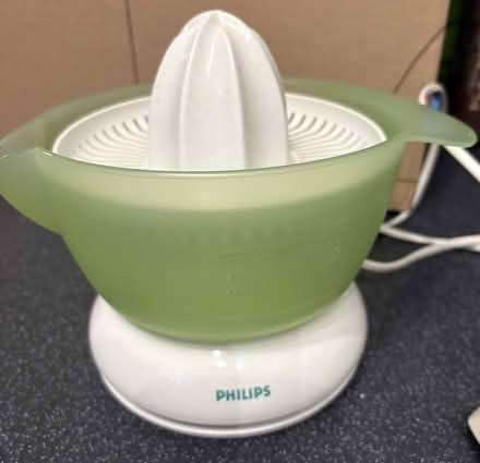 Photo of free Philips Citrus Press/Juicer (Undercliffe BD2) #2