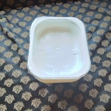 Photo of free single portion food prep dishes (Cricket Road OX4) #1