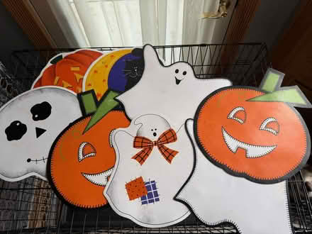 Photo of free 8 plastic placemats (Downers Grove) #1