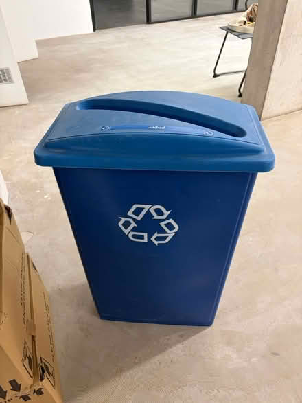 Photo of free Recycling bin (paper) (E2) #1