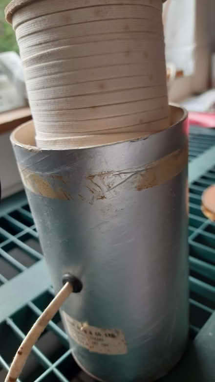 Photo of free Cord dispenser (Byfleet KT14) #2
