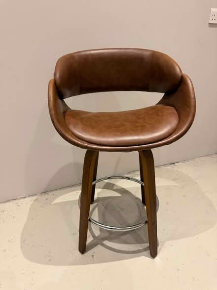 Photo of free Bar Stool (Petersfield GU31) #2