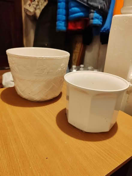 Photo of free Two white plant pots (Salfords RH1) #1