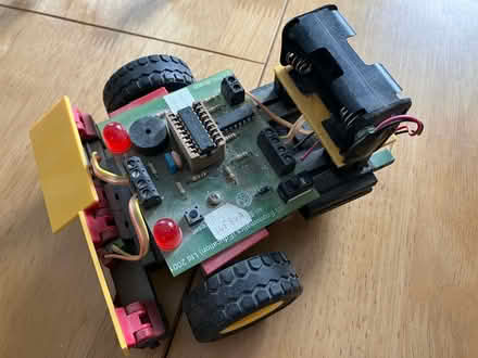 Photo of free Old toy with circuits (Rusthall TN4) #1