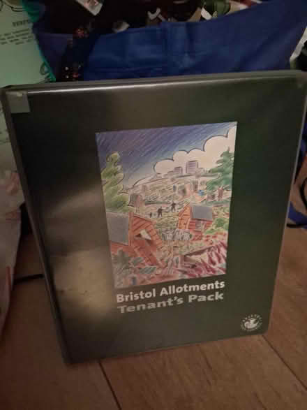 Photo of free Old file binder (Fishponds BS16) #1