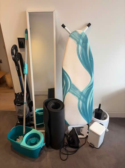 Photo of free household items - must be collected todah (Tooley Street SE1) #1