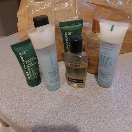 Photo of free travel toiletries (Crystal Palace, SE19) #1