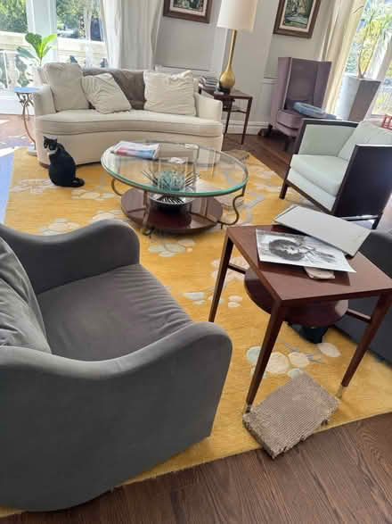 Photo of free 9’x12’ rug (UWS near AMNH) #1