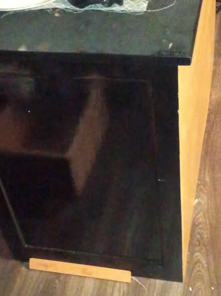 Photo of Black desk (1725 SW Buchanan St Topeka KS) #1