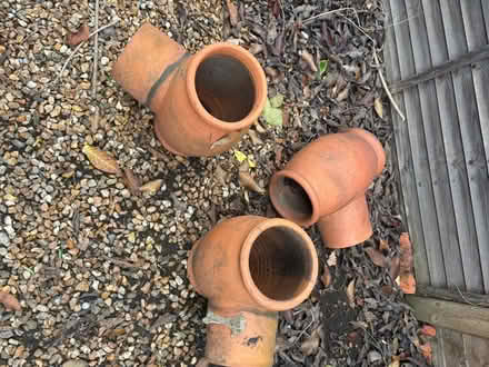 Photo of free Terracotta pots (Wokingham RG40) #1
