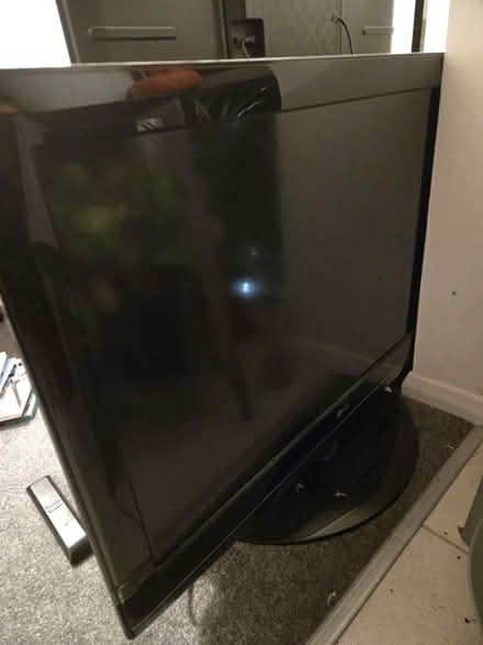 Photo of free lg tv (Beckenham BR3) #1