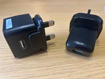 Photo of free USB charging plugs x 2 (Purley CR2) #1