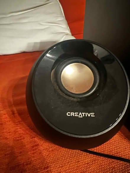 Photo of free Creative Pebble Speakers (E2) #1