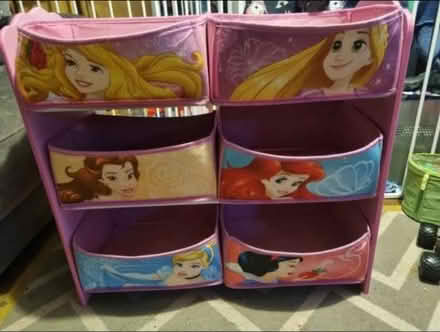 Photo of free Disney princess unit (St albans) #1