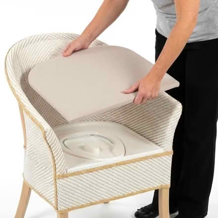 Photo of Commode chair or folding type (York YO26) #2