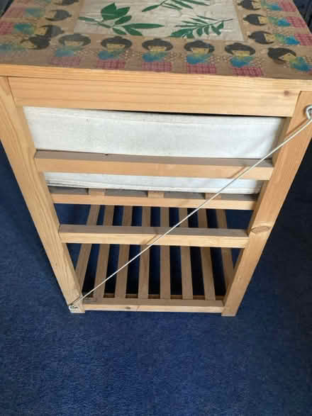 Photo of free Wooden table (Finchley road statio) #3