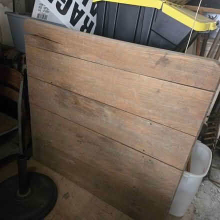 Photo of free EastLake Table (Mt.Pleasant and Eglinton area) #1