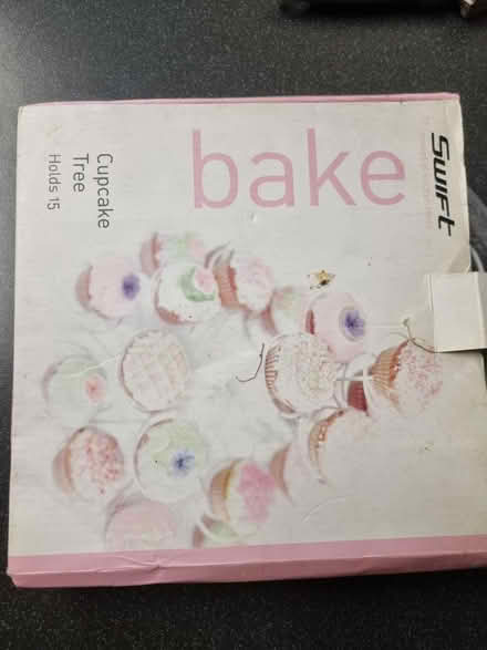 Photo of free Cupcake holder (Anerley SE20) #1