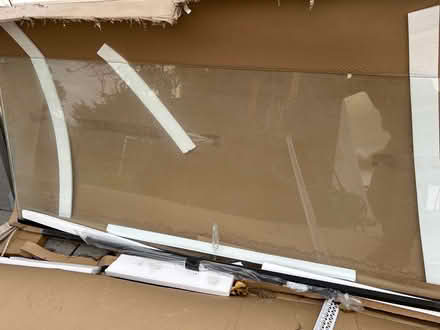 Photo of free 800mm Shower screen (Bromely BR2) #1