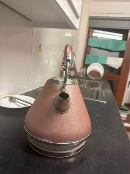 Photo of free Kettle (OX42NS) #2