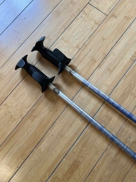 Photo of free Ski Poles (Moutain View near San Antonio) #3