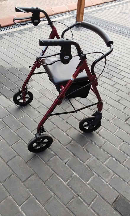 Photo of free Stroller walker (wallsend, NE28) #3