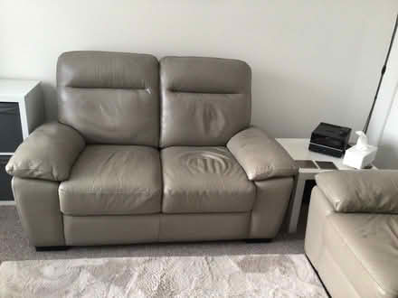 Photo of free 2 seater leather sofas (Hardwick East OX16) #2