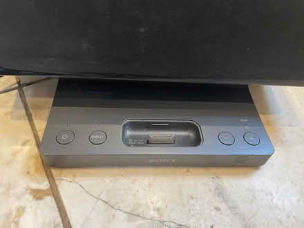 Photo of free Sony SRS-GU10iP Dock Speaker (Hither Green) #3