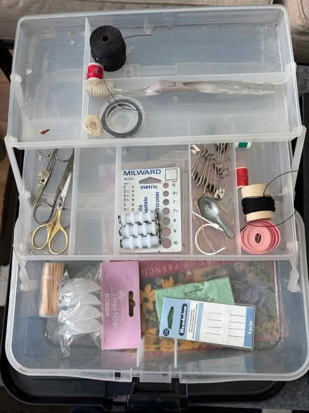 Photo of free Crafting Stuff (Corringham SS17) #2