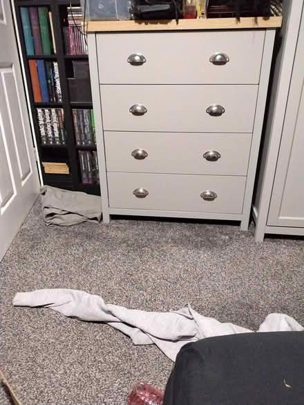 Photo of free chest of drawers (Kendal LA9) #1