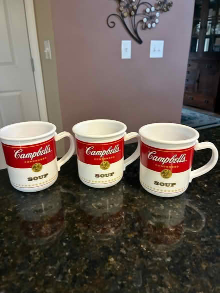 Photo of free Rubbermaid containers and soup cups (Smoky Hill Rd & Tower Rd) #1