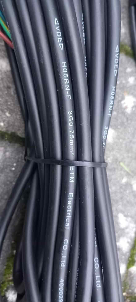 Photo of free Various cables (Plumstead Common SE18) #2