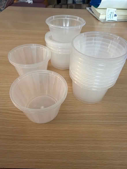 Photo of free Small plastic containers (University Area RG1) #1