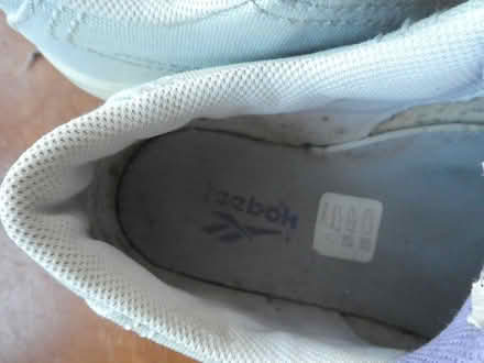 Photo of free Vintage Reebok Canvas Pumps size 7 (Bromley, near Widmore Road BR1) #4