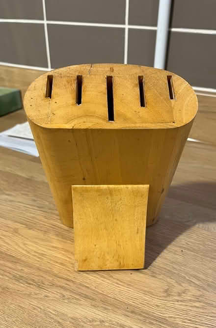 Photo of free Wooden knife block (Frome BA11) #1