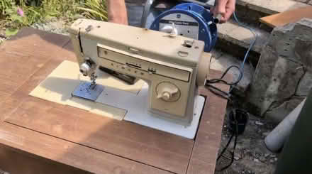 Photo of free Sewing machine table (Oxford OX3) #1