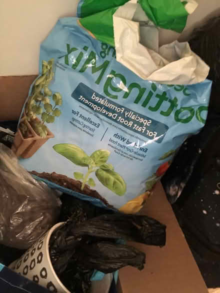 Photo of free Potting soil (10039) #1