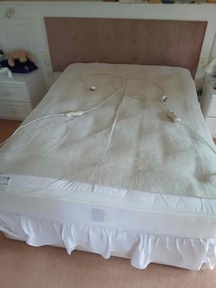 Photo of free Dreamland double electric blanket (Builth Wells LD2) #1