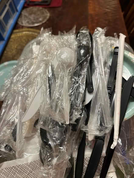 Photo of free Plasticware (Portage park 60641) #1
