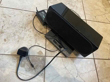 Photo of free Sony SRS-GU10iP Dock Speaker (Hither Green) #2