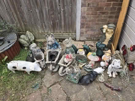Photo of free Mixed garden ornaments (Elmers End BR3) #1