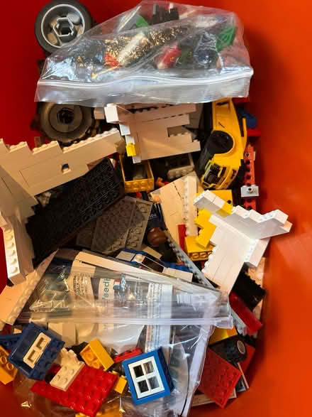 Photo of free Lego (Noak Bridge SS15) #1