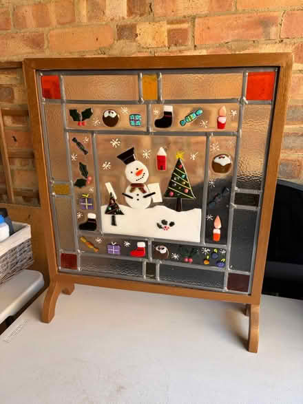 Photo of free Christmas Fire Screen (Corringham SS17) #1